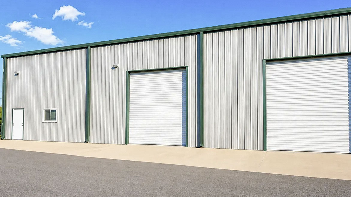 Commercial Warehouse in Port Richey, Florida